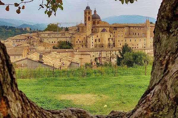 URBINO, SAN MARINO E LE MARCHE 
